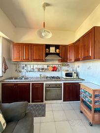 Trilocale ristrutturato con garage