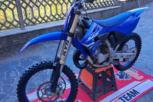 Yamaha YZ 125 - 2025