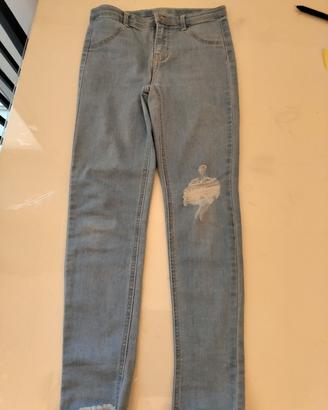 Pantaloni anni 9/10