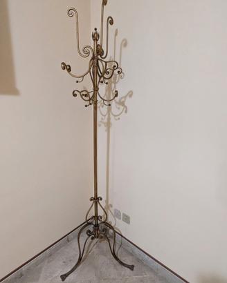 Appendiabiti da terra Vintage in FERRO BATTUTO