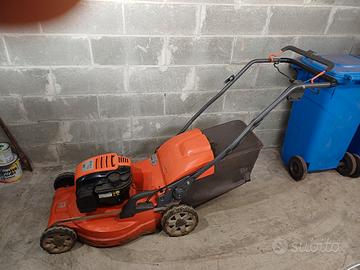 Macchina tagliaerba Husqvarna LC353V