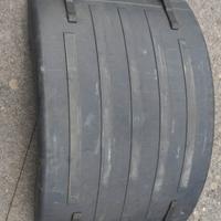 Per Iveco Stralis solo una calotta parafango