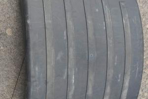 Per Iveco Stralis solo una calotta parafango