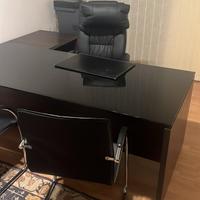 Scrivania angolare piano di cristallo