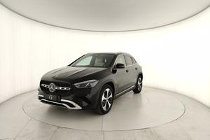 MERCEDES-BENZ GLA 200 d