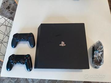 Play Station PS4 Pro 1TB + 4 DualShock + 4 Giochi