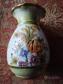 Vaso G.P. Deruta decorato a mano vintage