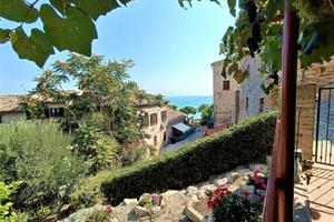 Albergo / Residence / Bed & Breakfast / Struttu...