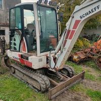 Escavatore Terex Schaeff hr16