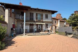 Villa unifamiliare in V. Graffi Arignano