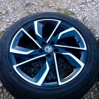 CERCHI E GOMME 17 ORIGINALI MG COD:2047