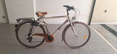 bicicletta 28
