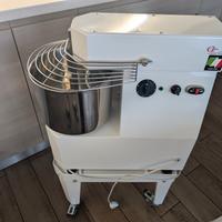 Impastatrice a spirale professionale GM/7i da 7kg