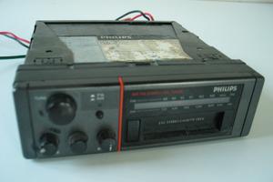 Autoradio Philips AM-FM Stereo Tuner Type 90 DC360
