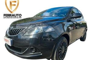 LANCIA Y 1.0HYBRID 71CV GOLD PLUS