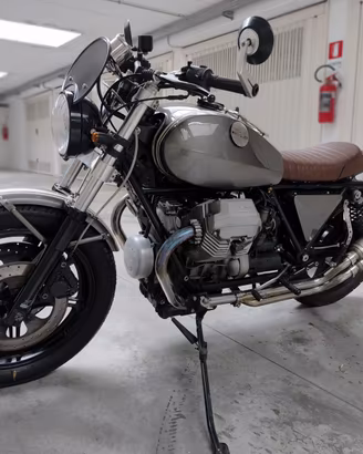 Moto Guzzi T5 Cafe' Racer