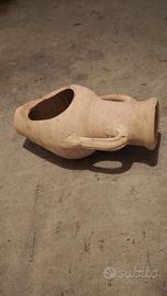 Anfora in terracotta orrizzontale