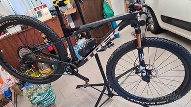 Trek Supercaliber 9.8 NUOVA senza ruote