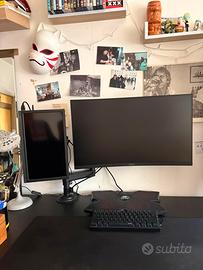 🖥️ Set monitor e accessori PC presi 1 anno fa’