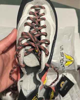 Scarpe da arrampicata