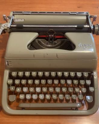 Macchina da scrivere Everest K2 anni 60