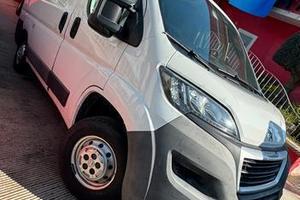 Peugeot boxer isotermico