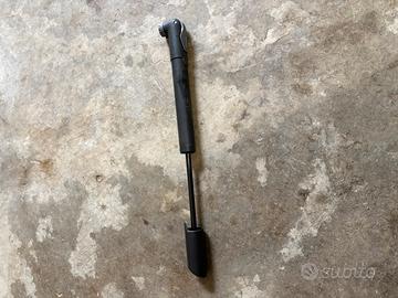 Mini pompa per bicicletta