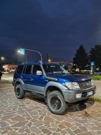 TOYOTA LAND CRUISER KDJ95 