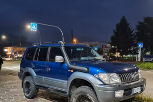 TOYOTA LAND CRUISER KDJ95 