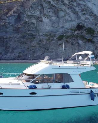 Barca motore cabinato Dufour ACM 38 excellence fly