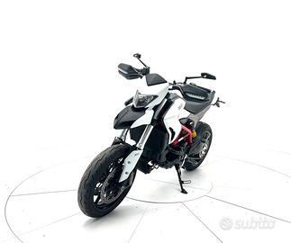 Ducati Hypermotard 939 Star White