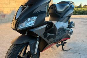 Aprilia SR factory 50