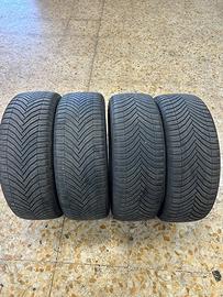 225/45/19  96w Michelin 4 stagioni