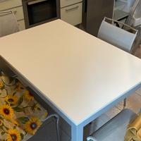Tavolo e sedie Calligaris