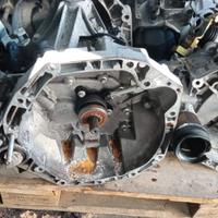 CAMBIO RENAULT KANGOO 1,5 DCI CODICE JR5 154 ANNO 