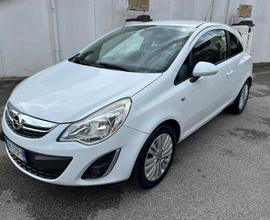 Opel corsa 1.2 edition gpl 3 porte