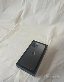 iPhone 13 Pro Max, nero 88% batteria