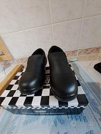 scarpe ant'infortunistica, da usare in cucina nei 
