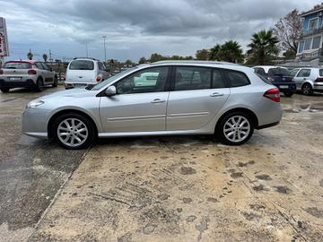 Renault Laguna 2.0 dCi 150CV SporTour Initiale