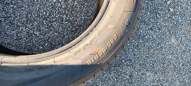gomme Bridgestone estive 225/55 R18 98V