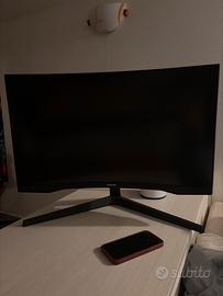 Monitor gaming Samsung curvo 27