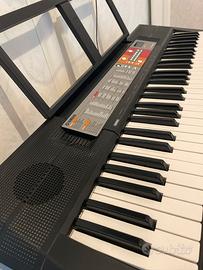Tastiera Yamaha PSR-F50 – come nuova + accessori