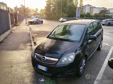 Opel Zafira 1.7 diesel 