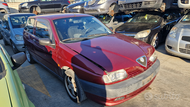 Alfa Romeo 145 1.4 benzina Twin Spark 16V del 1997