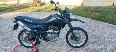 Suzuki DR 125 SM - 2011