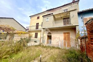 CASA SEMINDIPENDENTE A BUTTIGLIERA D'ASTI