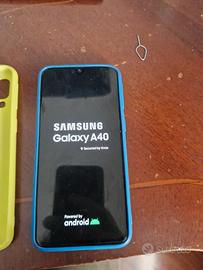 Samsung A40 