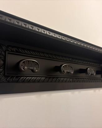 Appendiabiti da muro in legno ￼avorato