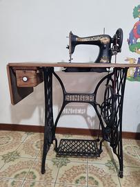 Macchina da cucire SINGER primi '900