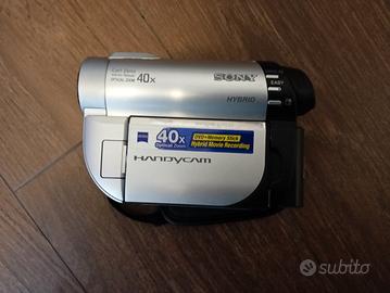 Sony handycam DCR-DVD110E